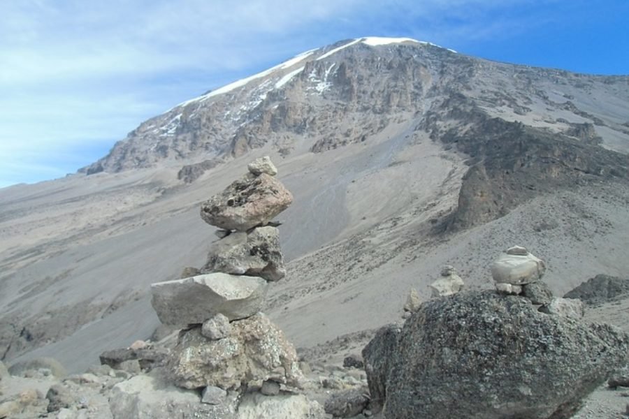 Aclimatación y mal de altura en Monte Kilimanjaro en Tanzania